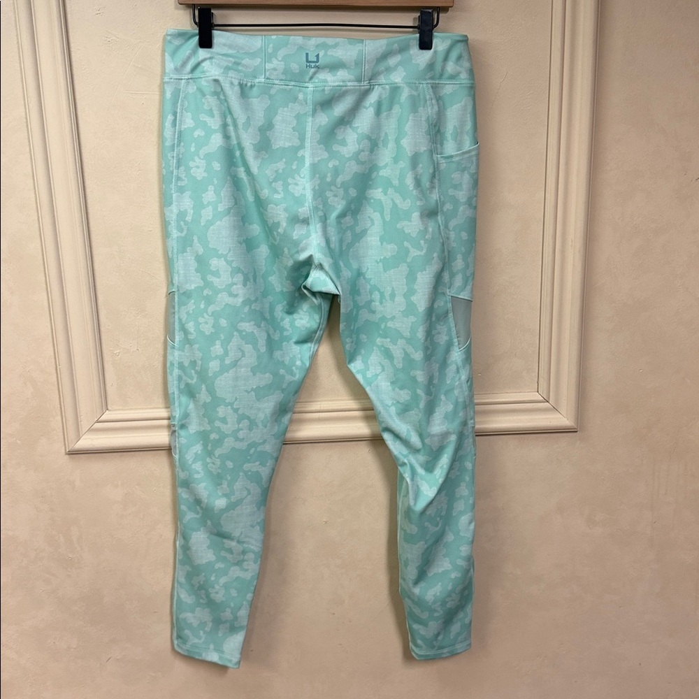 Women's Huk Reel On Performance Leggings Green Size XLarge - Picture 6 of 9